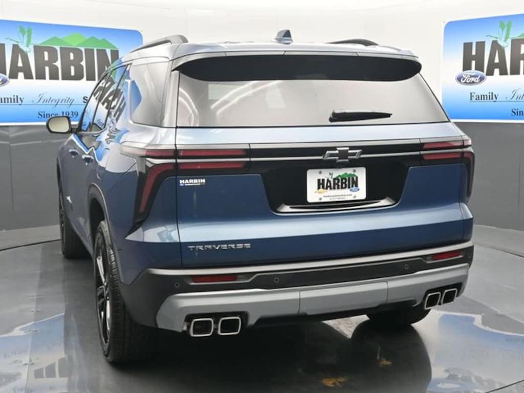 New 2026 Chevrolet Traverse LT SUV