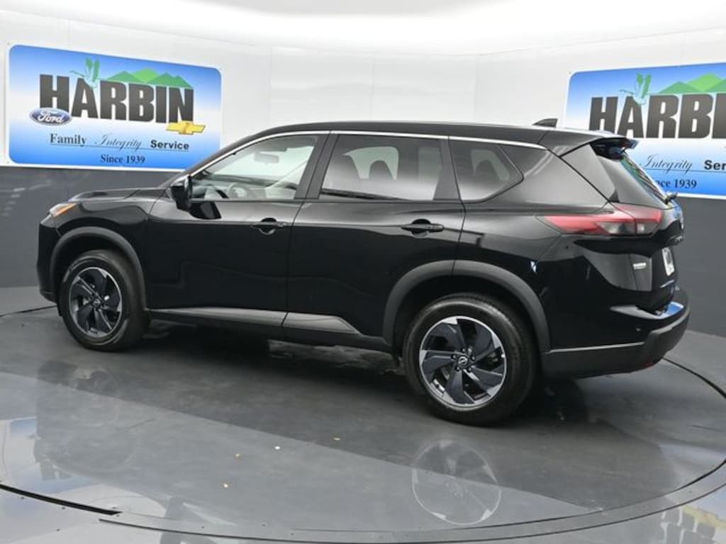 Used 2025 Nissan Rogue SV SUV