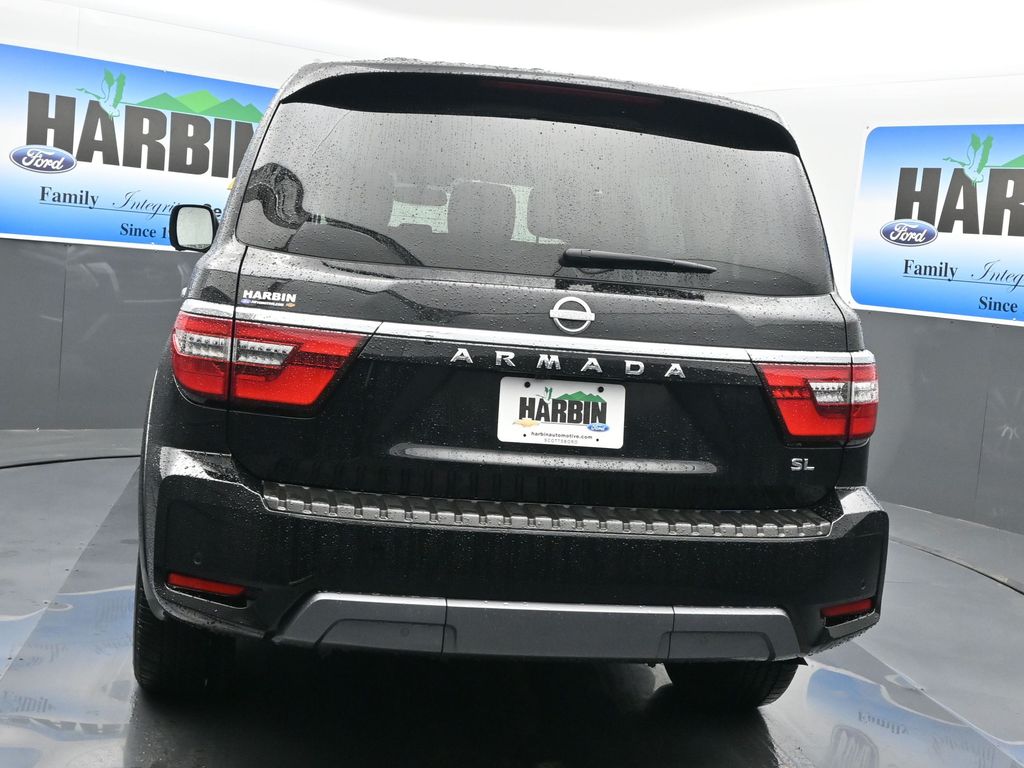 2024 Nissan Armada SL photo 3