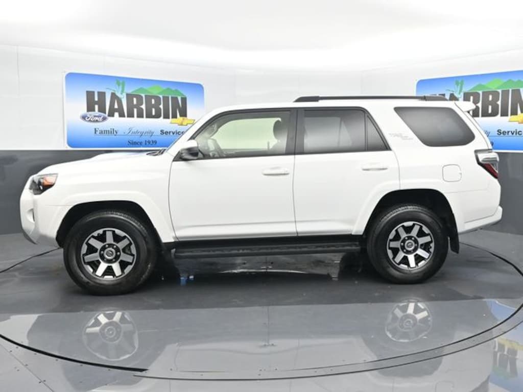 Used 2024 Toyota 4Runner TRD Off-Road SUV