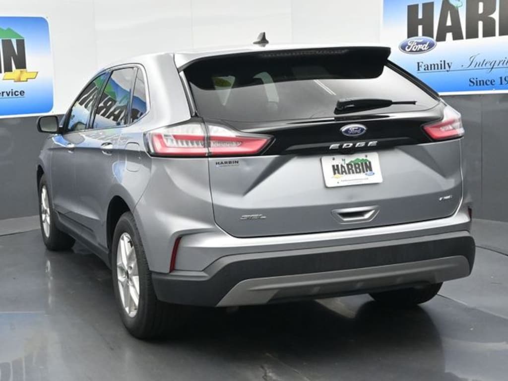 Used 2024 Ford Edge SEL SUV