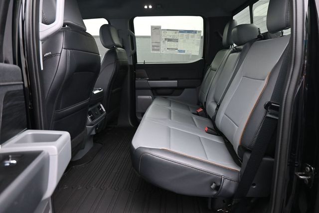 2025 Ford F-150 Lariat - Photo 8