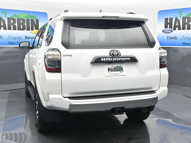 2024 Toyota 4Runner TRD photo 4