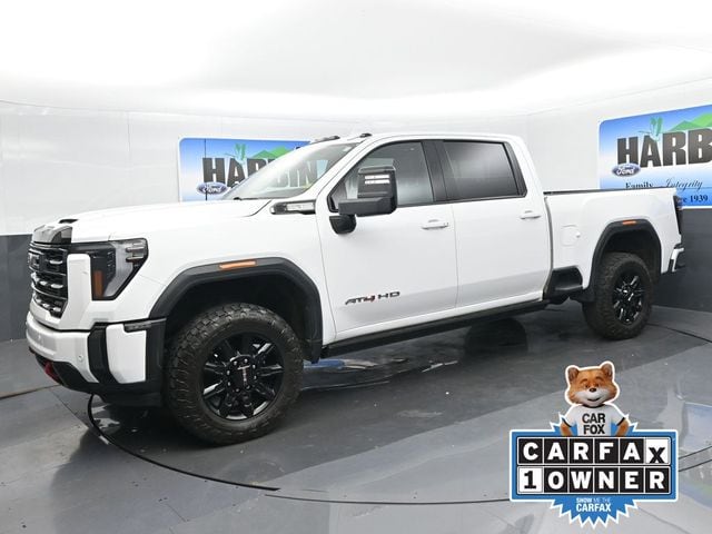 2024 GMC Sierra 4WD Crew Cab Standard Box AT4's photo