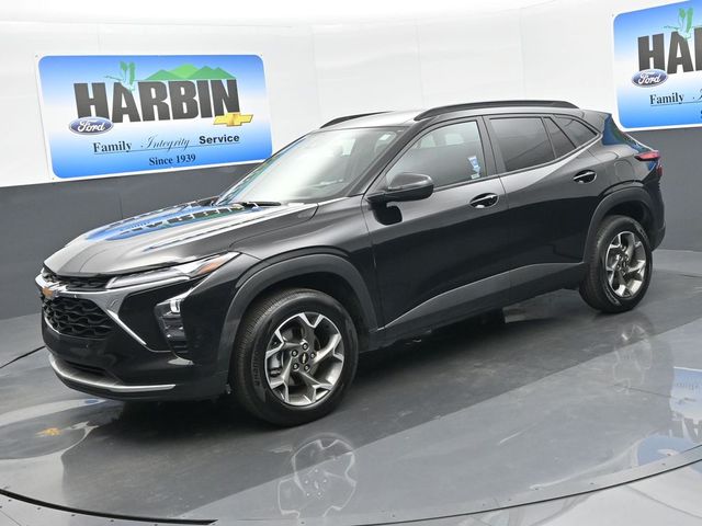 2025 Chevrolet Trax LT's photo