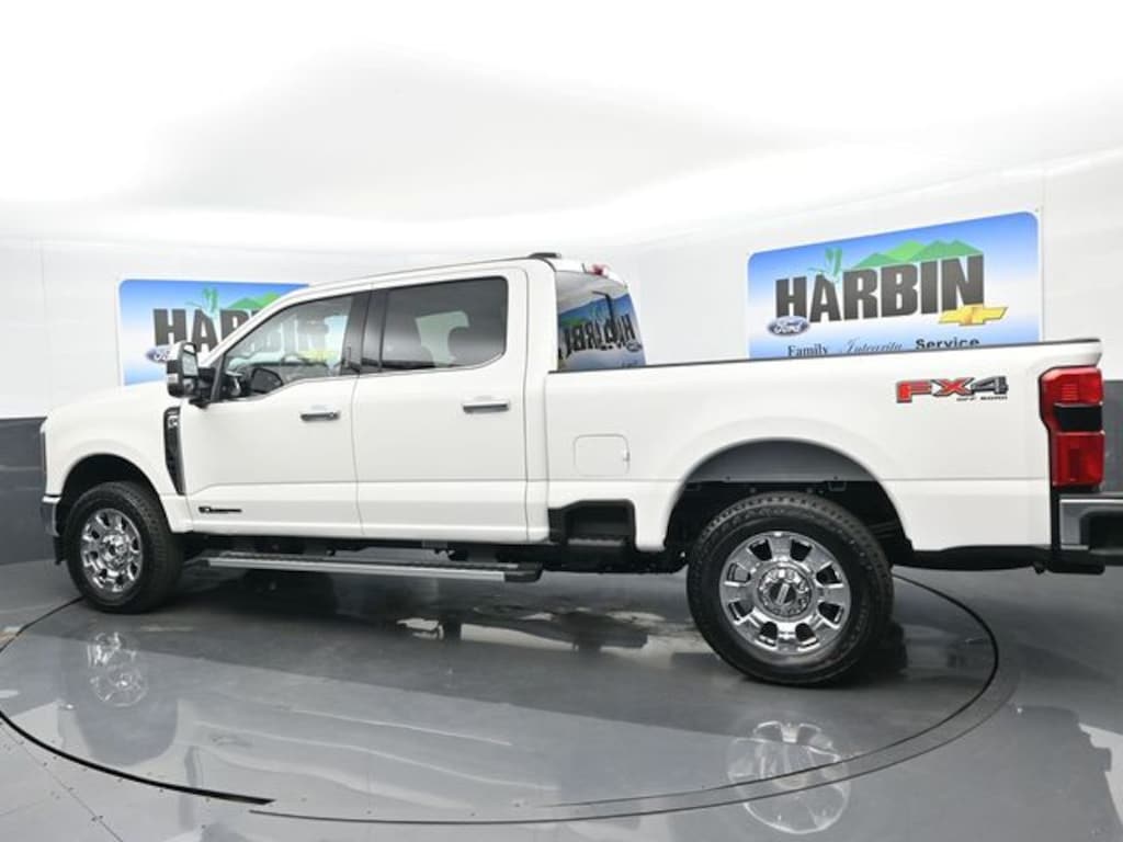 New 2026 Ford F-250SD Lariat Truck