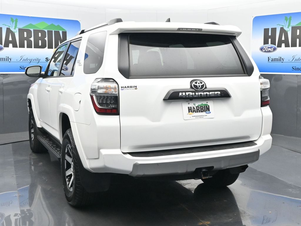2024 Toyota 4Runner TRD Off-Road Premium photo 4