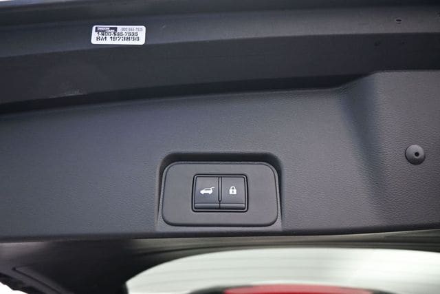 2025 Nissan Rogue SV - Photo 9