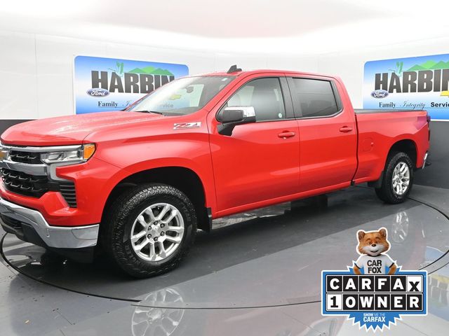 2024 Chevrolet Silverado 1500 LT's photo