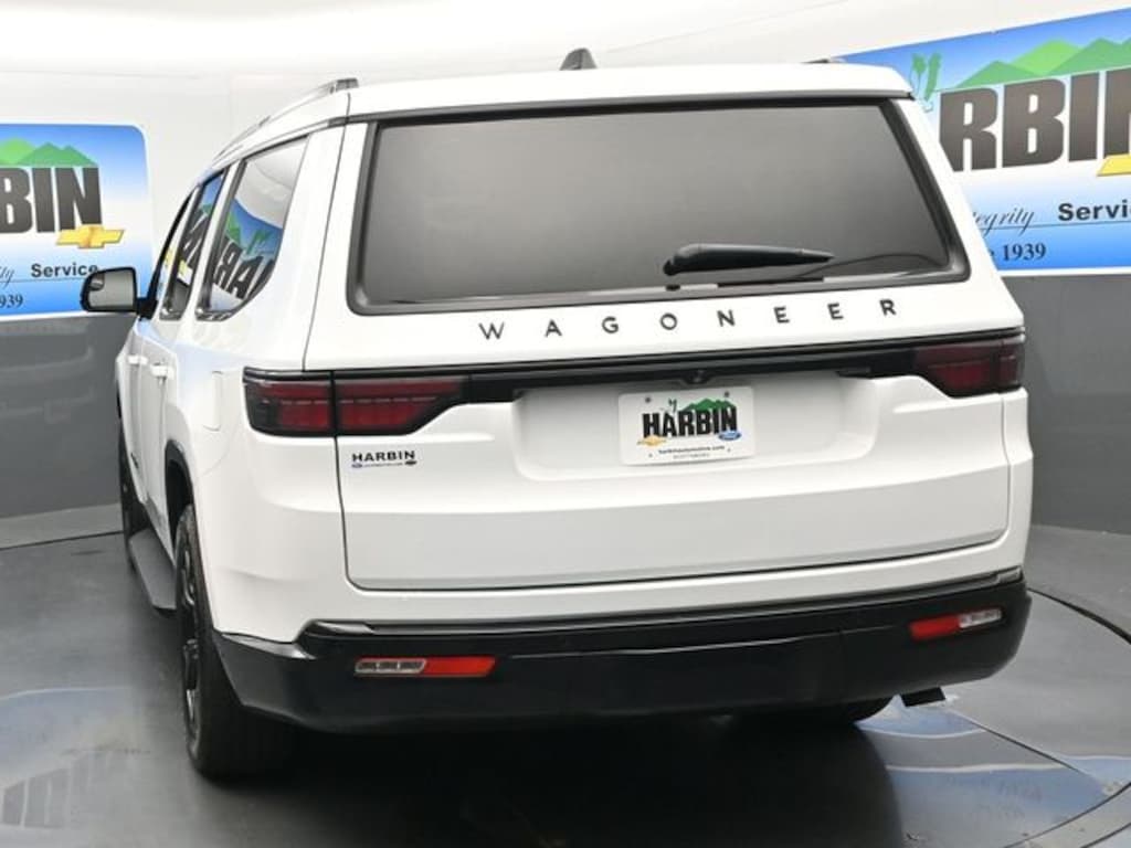 Used 2024 Jeep Wagoneer Series II SUV