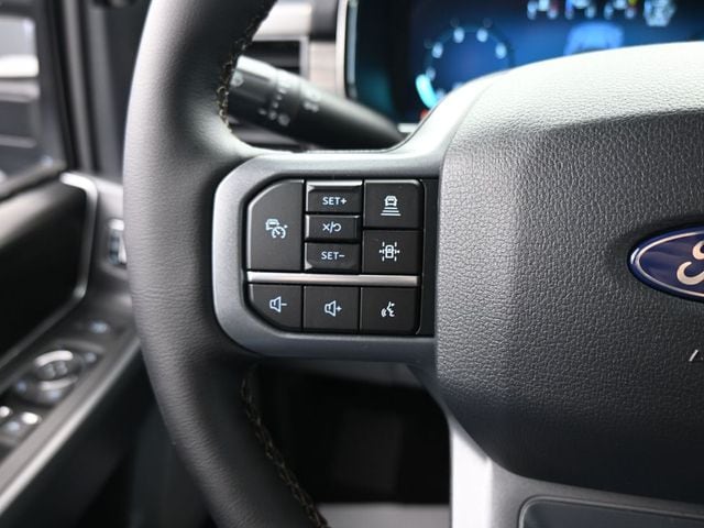2025 Ford F-150 Lariat - Photo 13