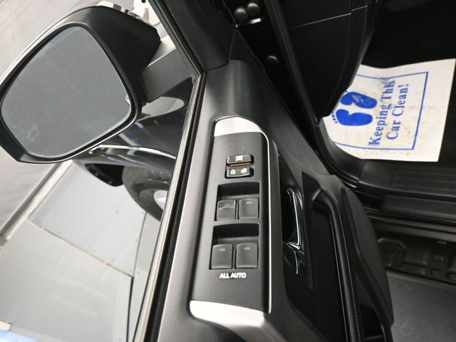 2024 Toyota 4Runner SR5 - Photo 11