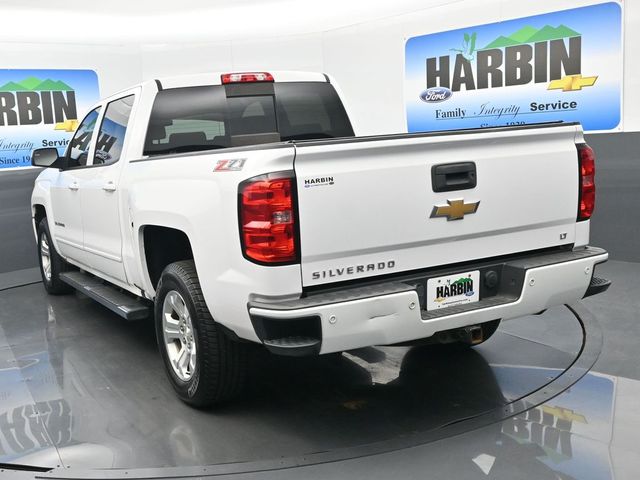 2017 Chevrolet Silverado 1500 LT photo 4