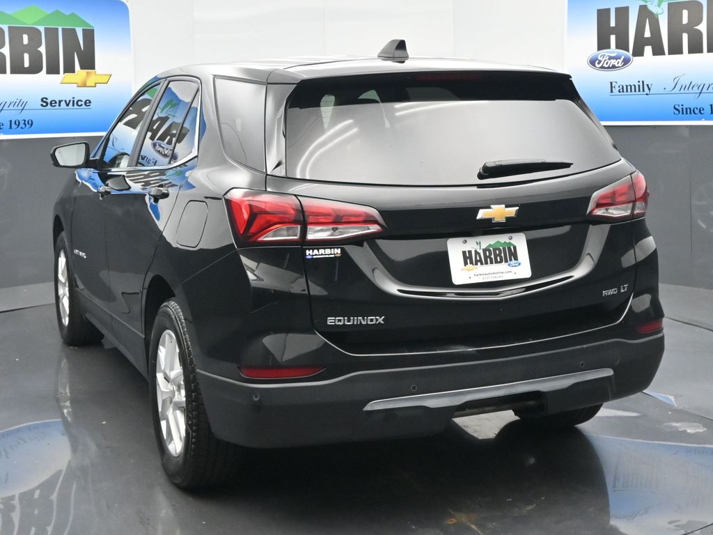 2024 Chevrolet Equinox LT photo 4