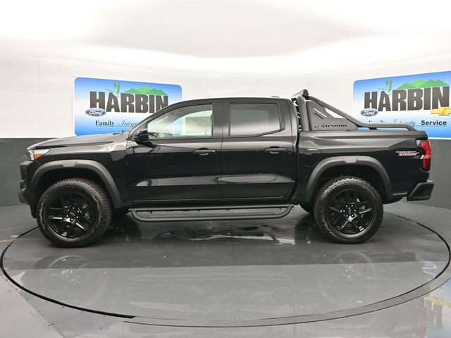 2025 Chevrolet Colorado Trail Boss photo 2