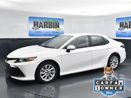 2022 Toyota Camry LE Sedan