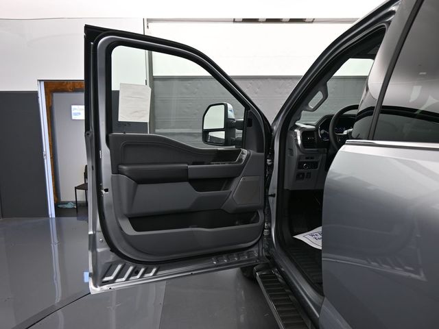 2025 Ford F-150 Lariat - Photo 9