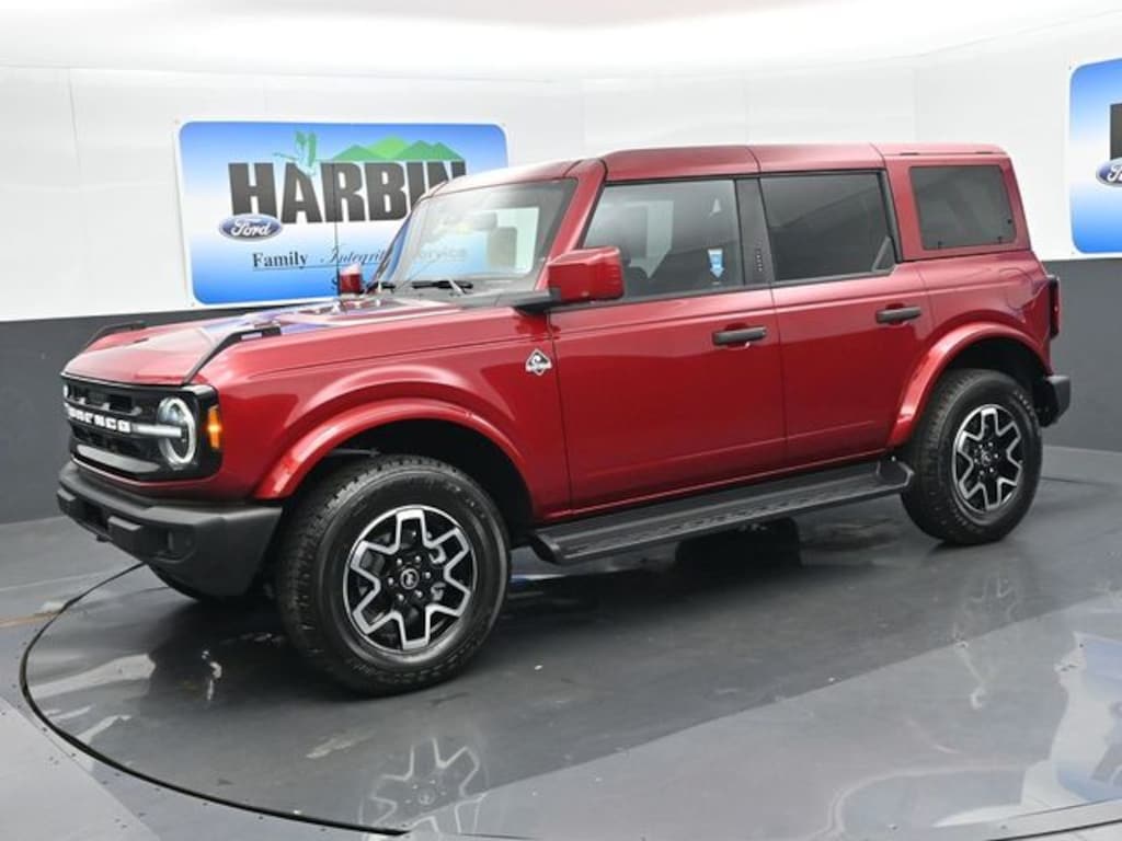 New 2026 Ford Bronco Outer Banks SUV
