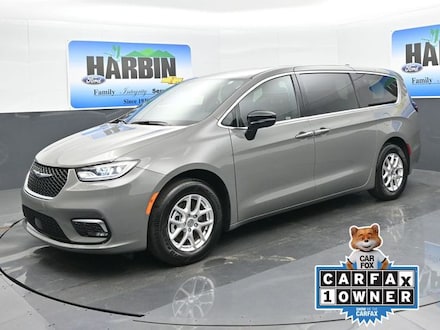 2025 Chrysler Pacifica Select Minivan/Van