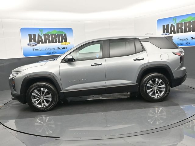 2025 Chevrolet Equinox LT photo 2