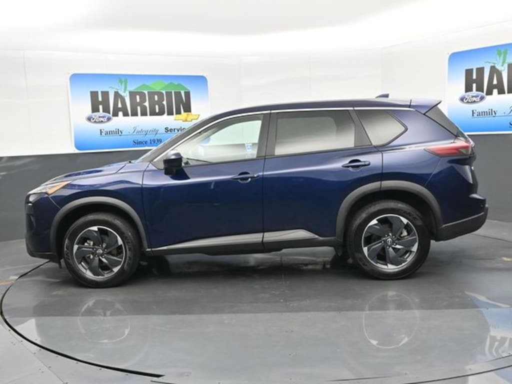 Used 2024 Nissan Rogue SV SUV