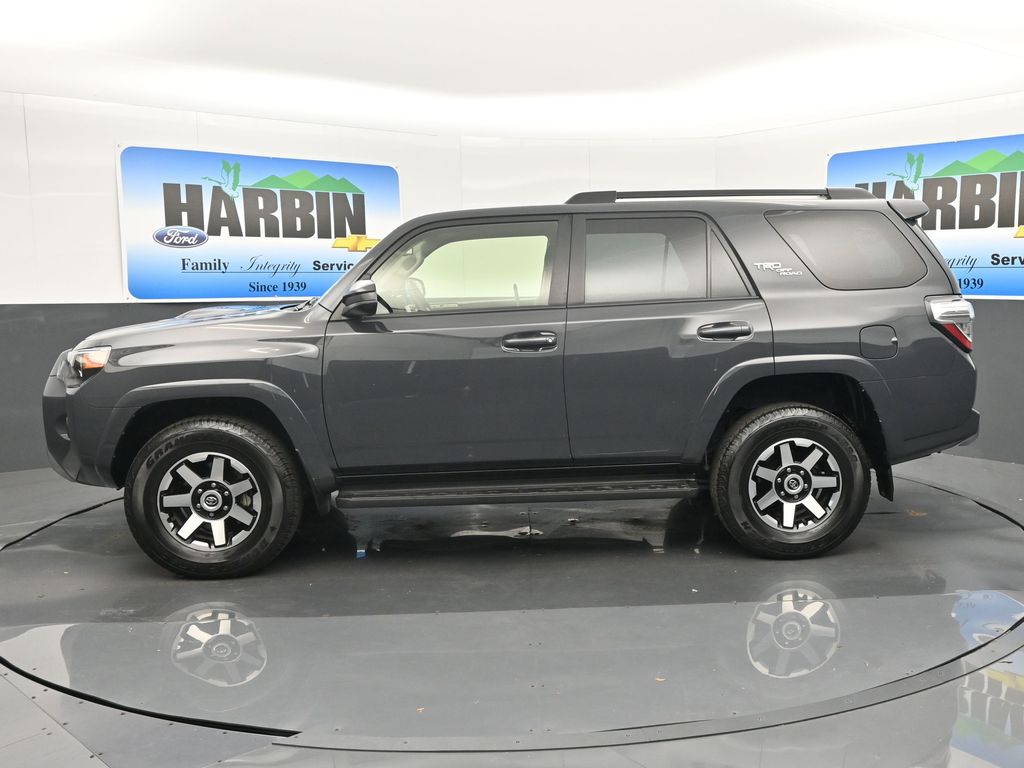 2024 Toyota 4Runner TRD photo 2