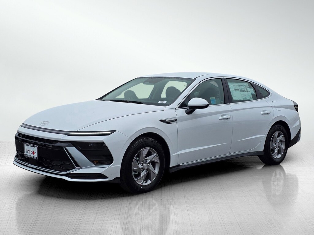 New 2026 Hyundai Sonata SE 4dr Car