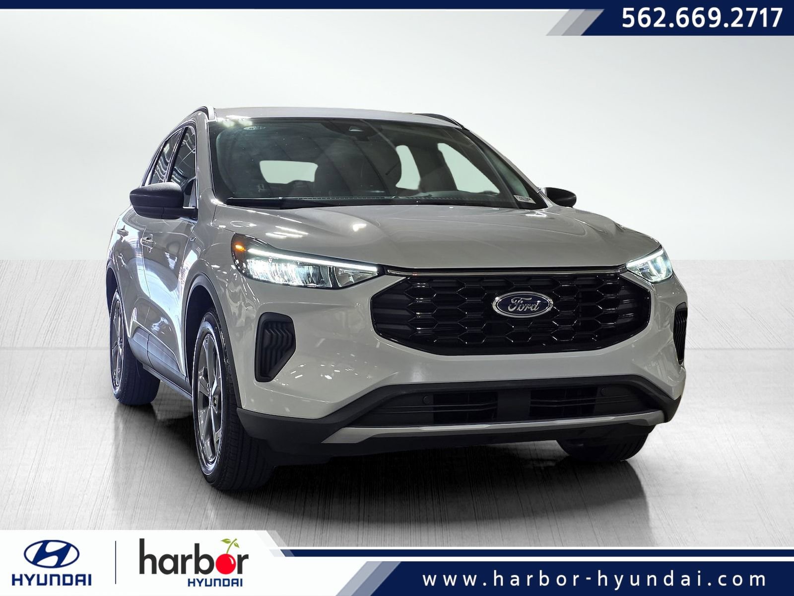 2025 Ford Escape Hybrid