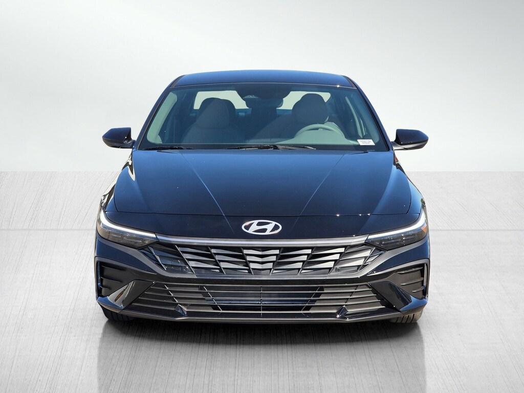 New 2026 Hyundai Elantra SE 4dr Car