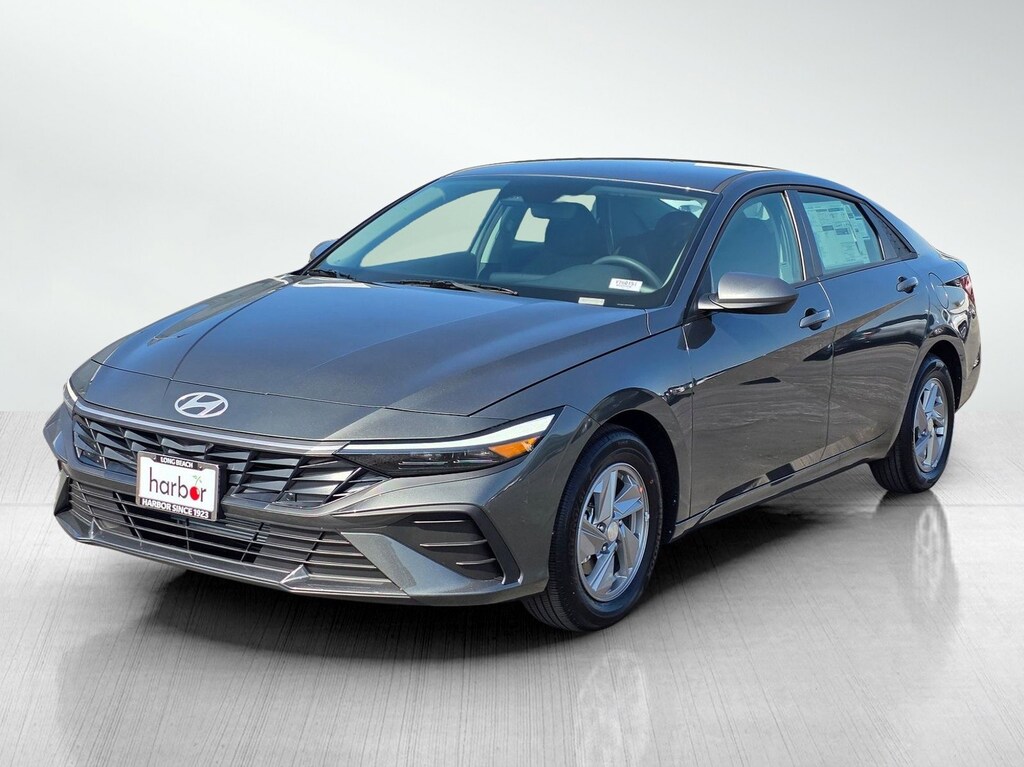 New 2026 Hyundai Elantra SE 4dr Car