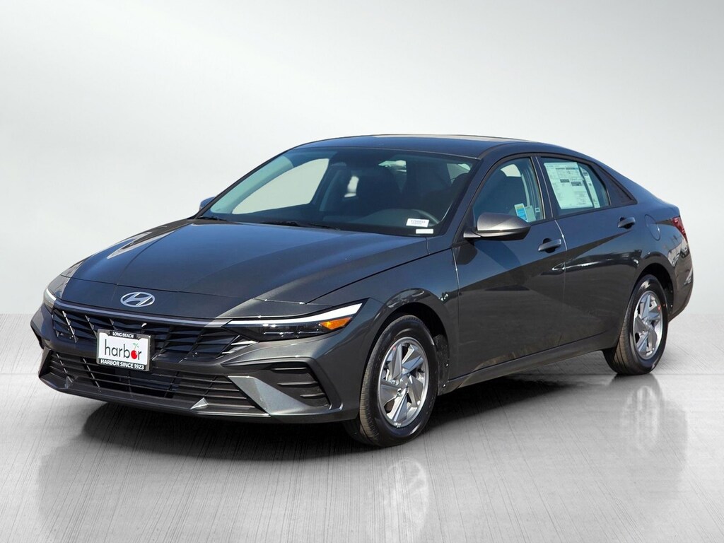 New 2026 Hyundai Elantra SE 4dr Car