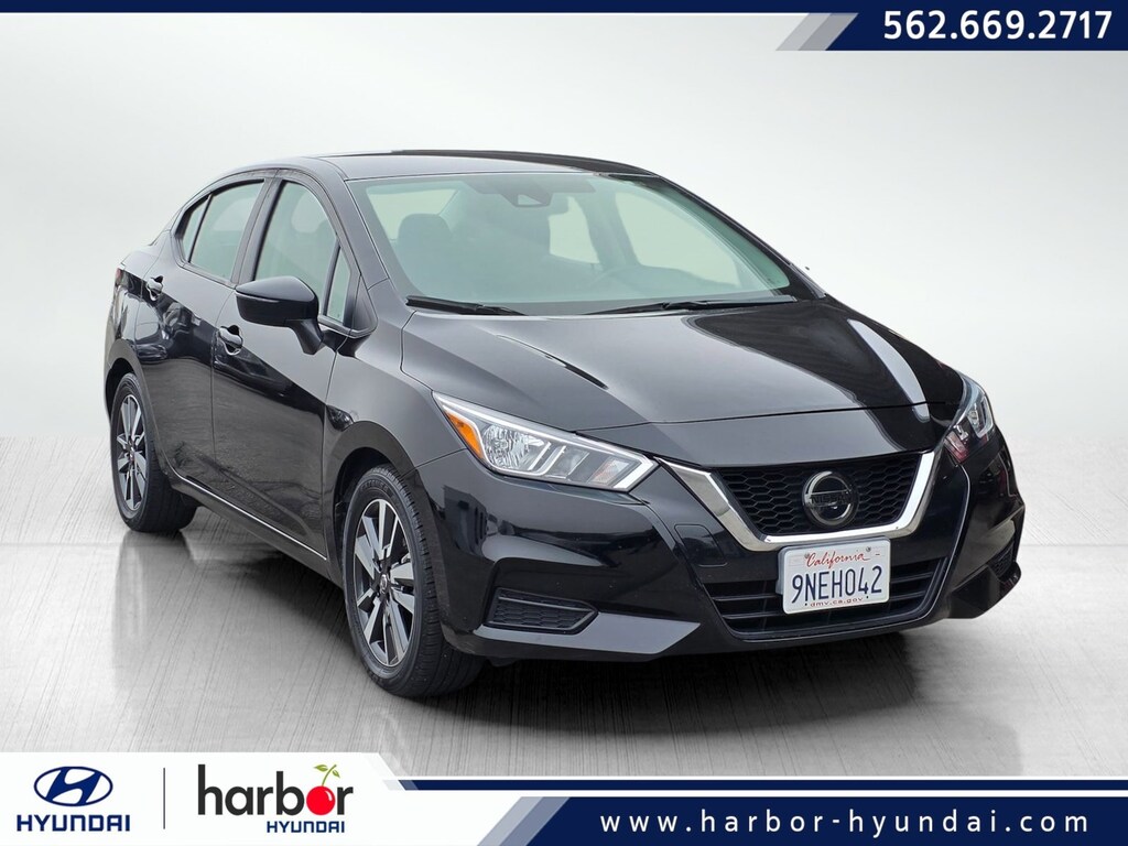 Used 2020 Nissan Versa 1.6 SV Sedan