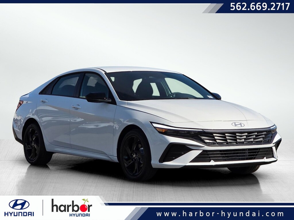 New 2026 Hyundai Elantra HEV SEL Sport 4dr Car
