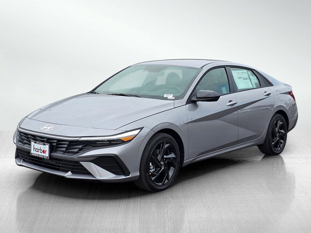 New 2026 Hyundai Elantra HEV SEL Sport 4dr Car