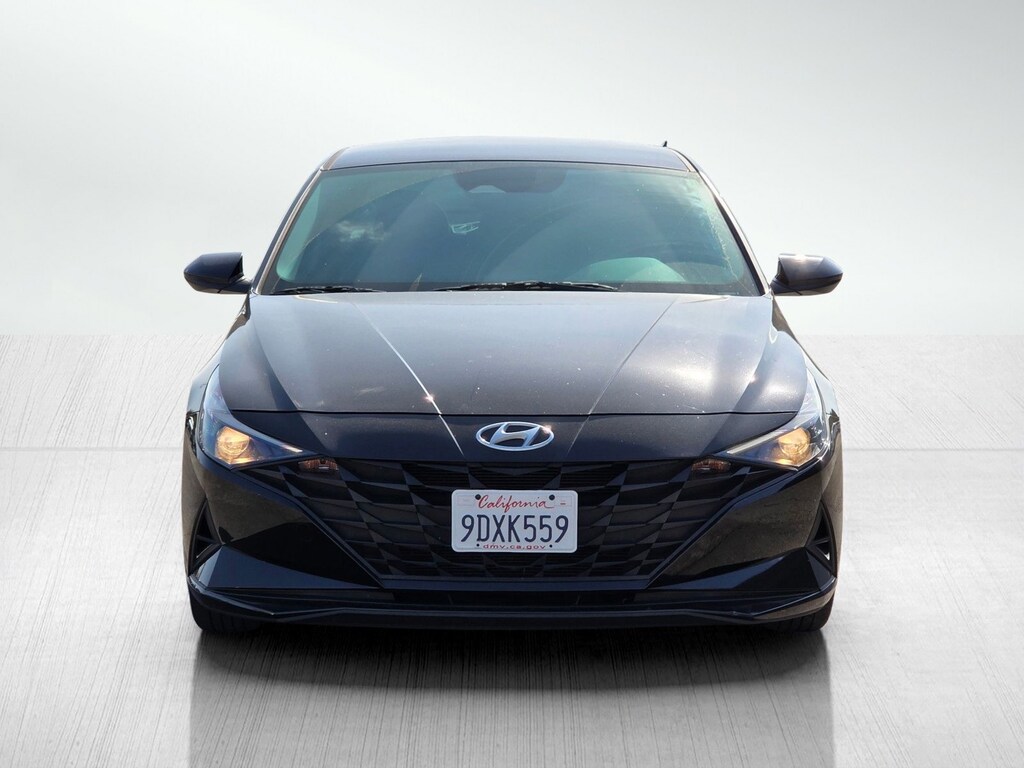 Used 2023 Hyundai Elantra SEL Sedan
