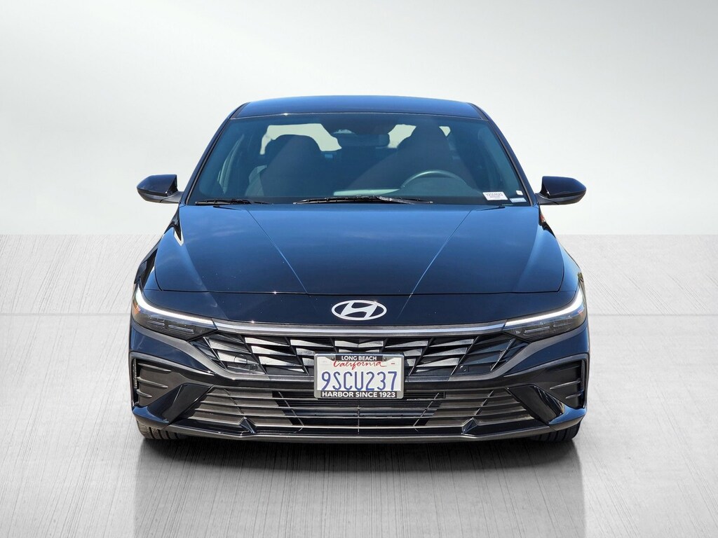 Certified 2025 Hyundai Elantra SEL Sport Sedan