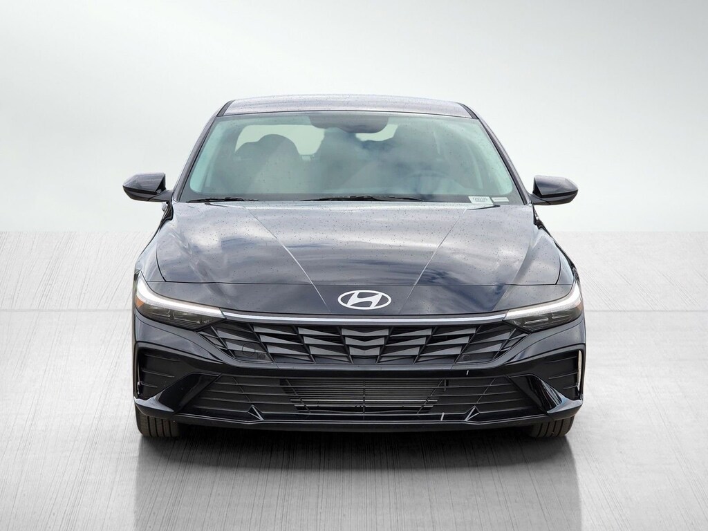 New 2026 Hyundai Elantra SE 4dr Car