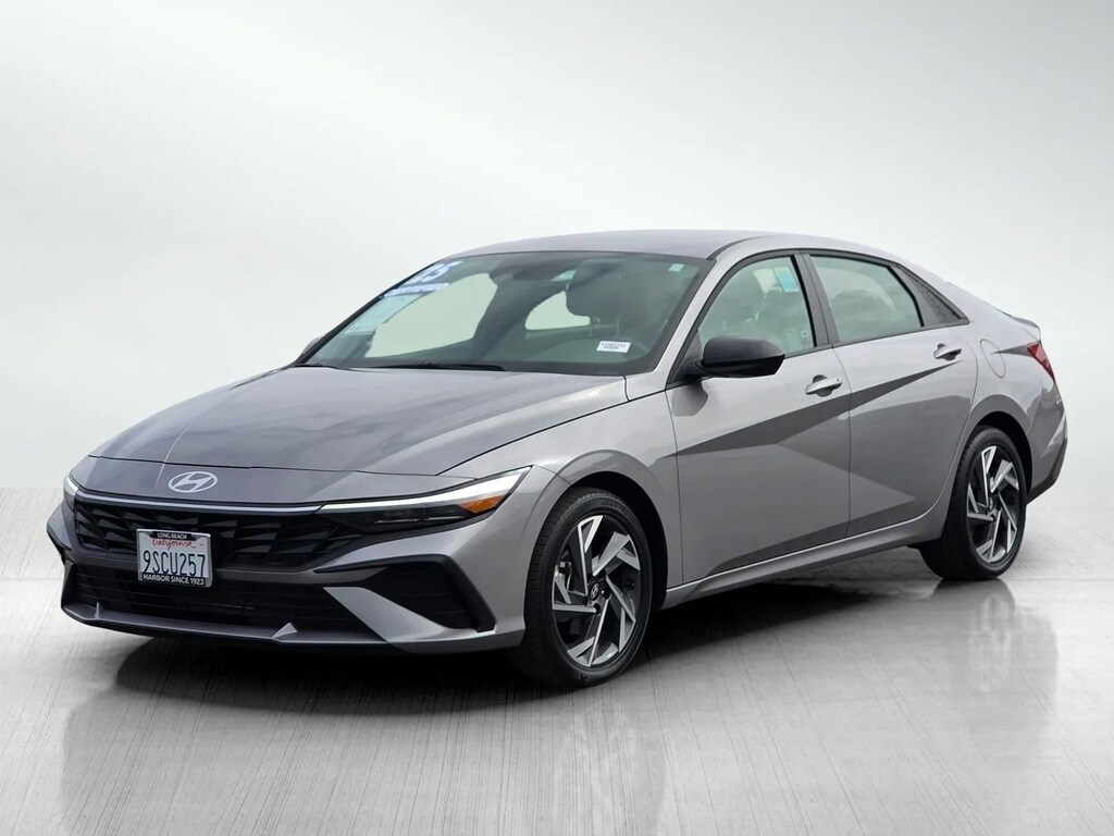 Certified 2025 Hyundai Elantra SEL Sport Sedan