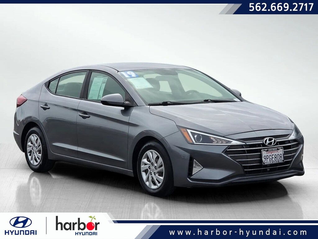 Used 2019 Hyundai Elantra SE Sedan