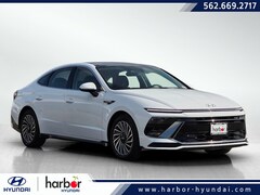2026 Hyundai Sonata Hybrid SEL 4dr Car