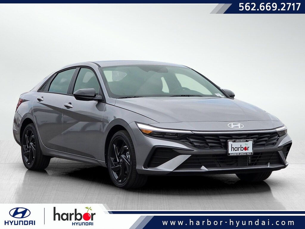 New 2026 Hyundai Elantra HEV SEL Sport 4dr Car