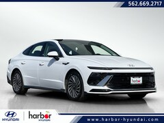 2025 Hyundai Sonata Hybrid Limited 4dr Car