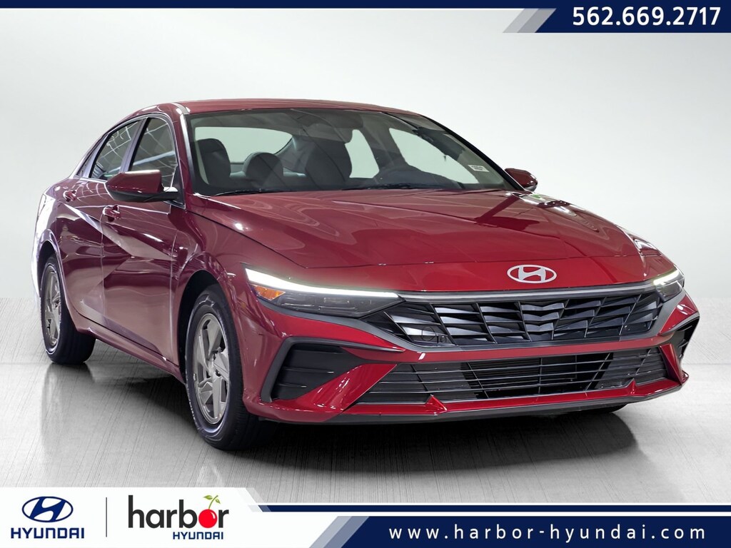 New 2026 Hyundai Elantra SE 4dr Car