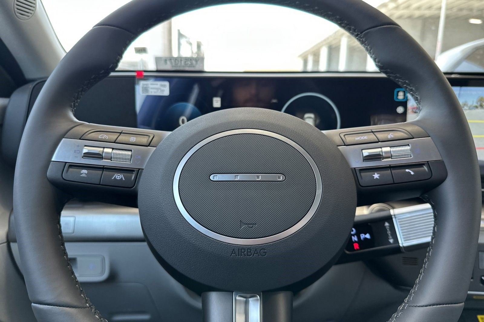 2025 Hyundai Kona EV SEL - Photo 27