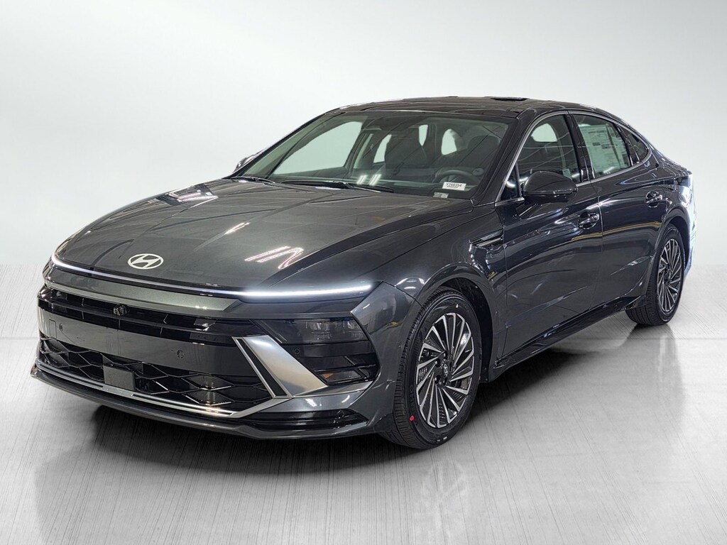 New 2026 Hyundai Sonata Hybrid Limited 4dr Car