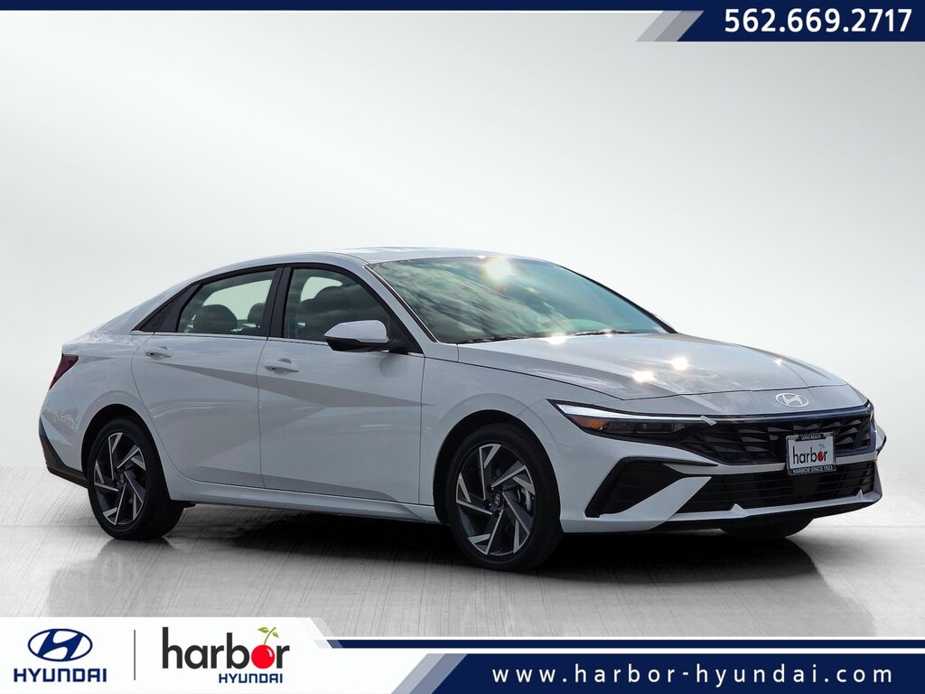 New 2025 Hyundai Elantra Hybrid Limited 4dr Car