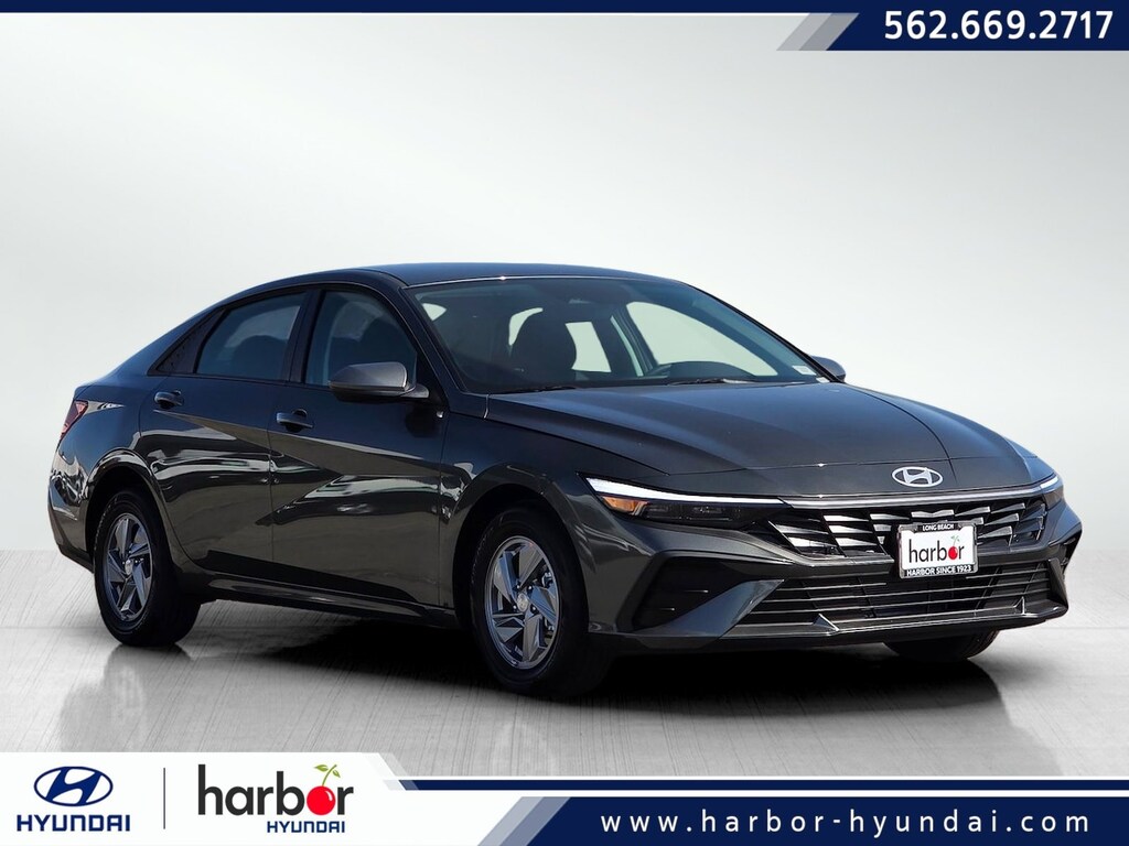 New 2026 Hyundai Elantra SE 4dr Car