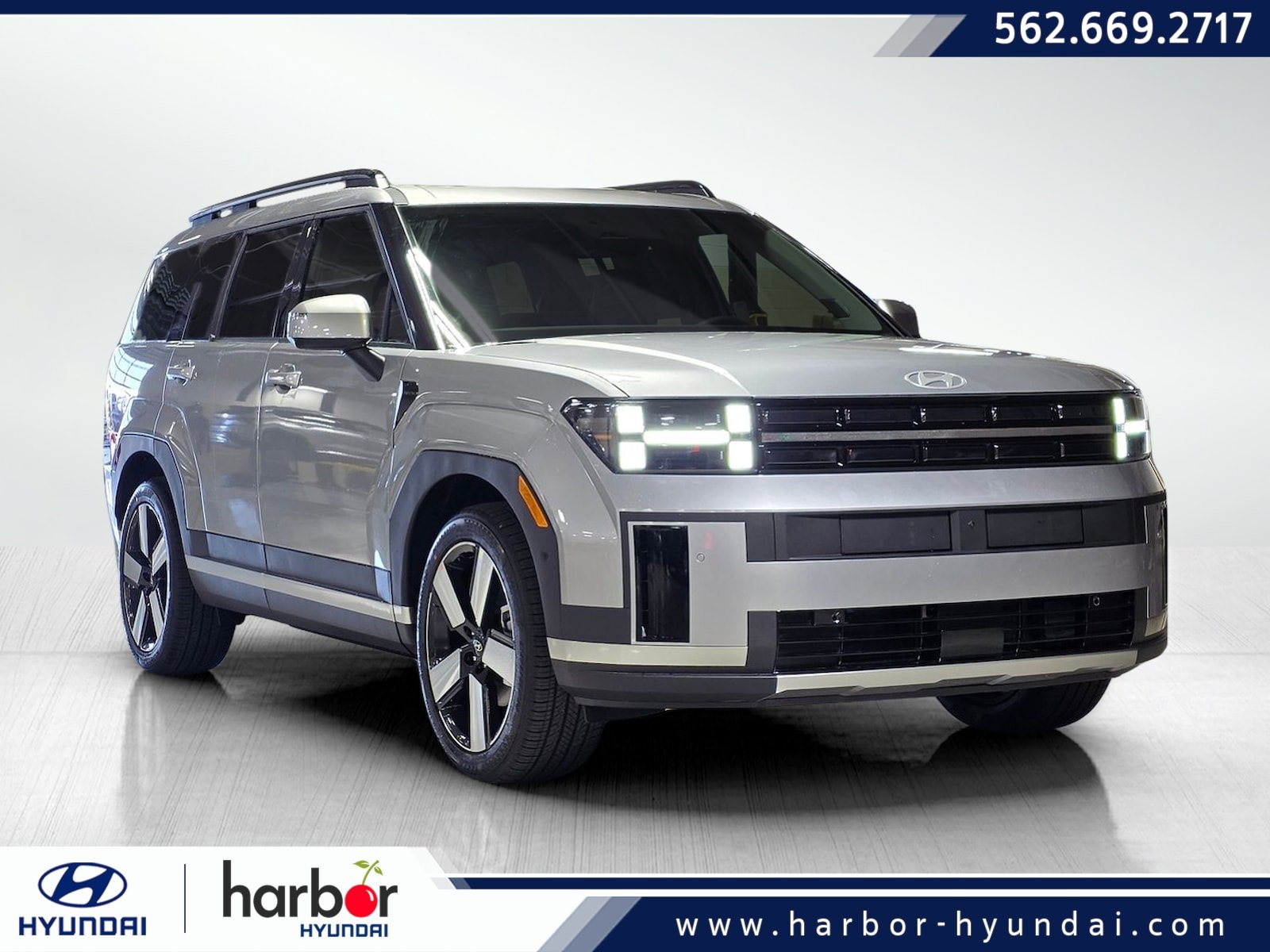 2026 Hyundai Santa Fe Limited's photo