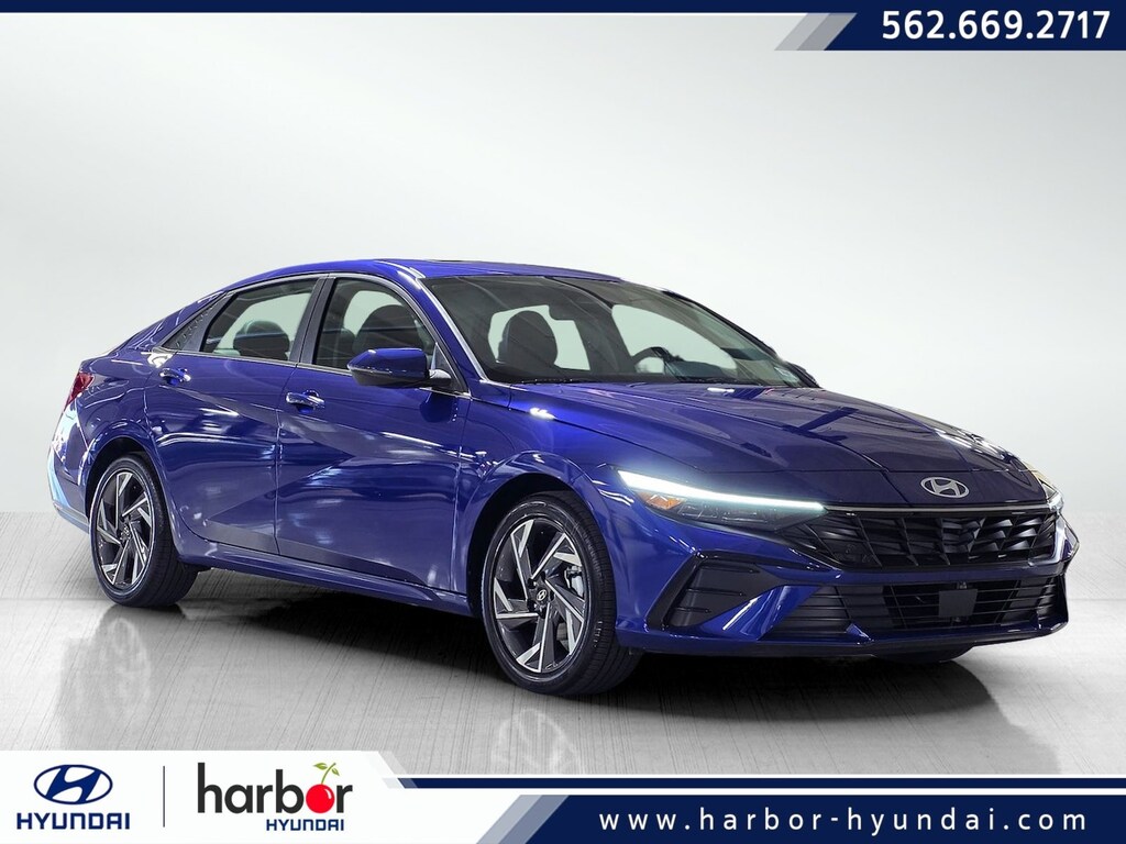 New 2025 Hyundai Elantra Hybrid Limited 4dr Car