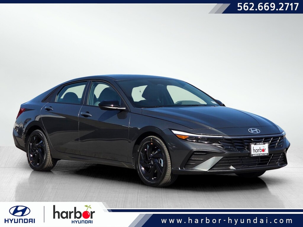 New 2026 Hyundai Elantra SEL Sport 4dr Car